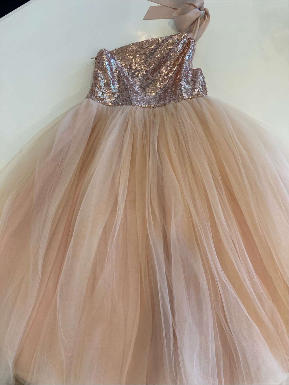 One-Shoulder Sequin Tulle Dress in Blush, Size 8 - Picture 4 of 7